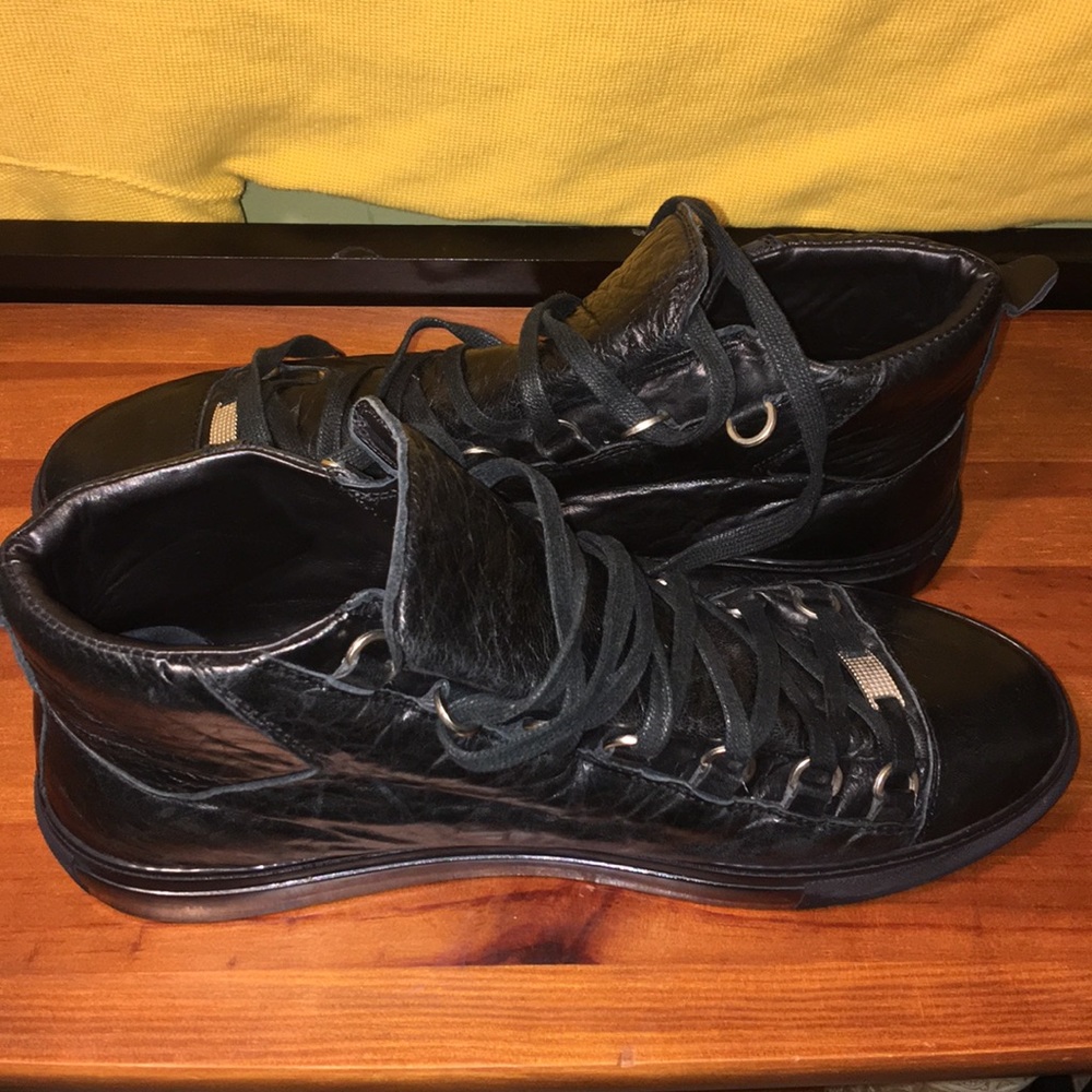 Balenciaga midtop sneakers